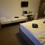 Hotel Garni Krone 2*